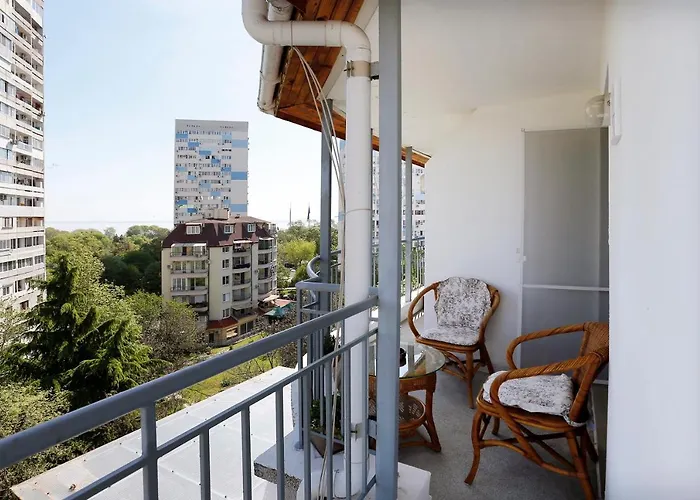 Lazur Sunrise Апартамент Бургас